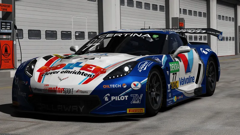Corvette C7 GT3-R on track